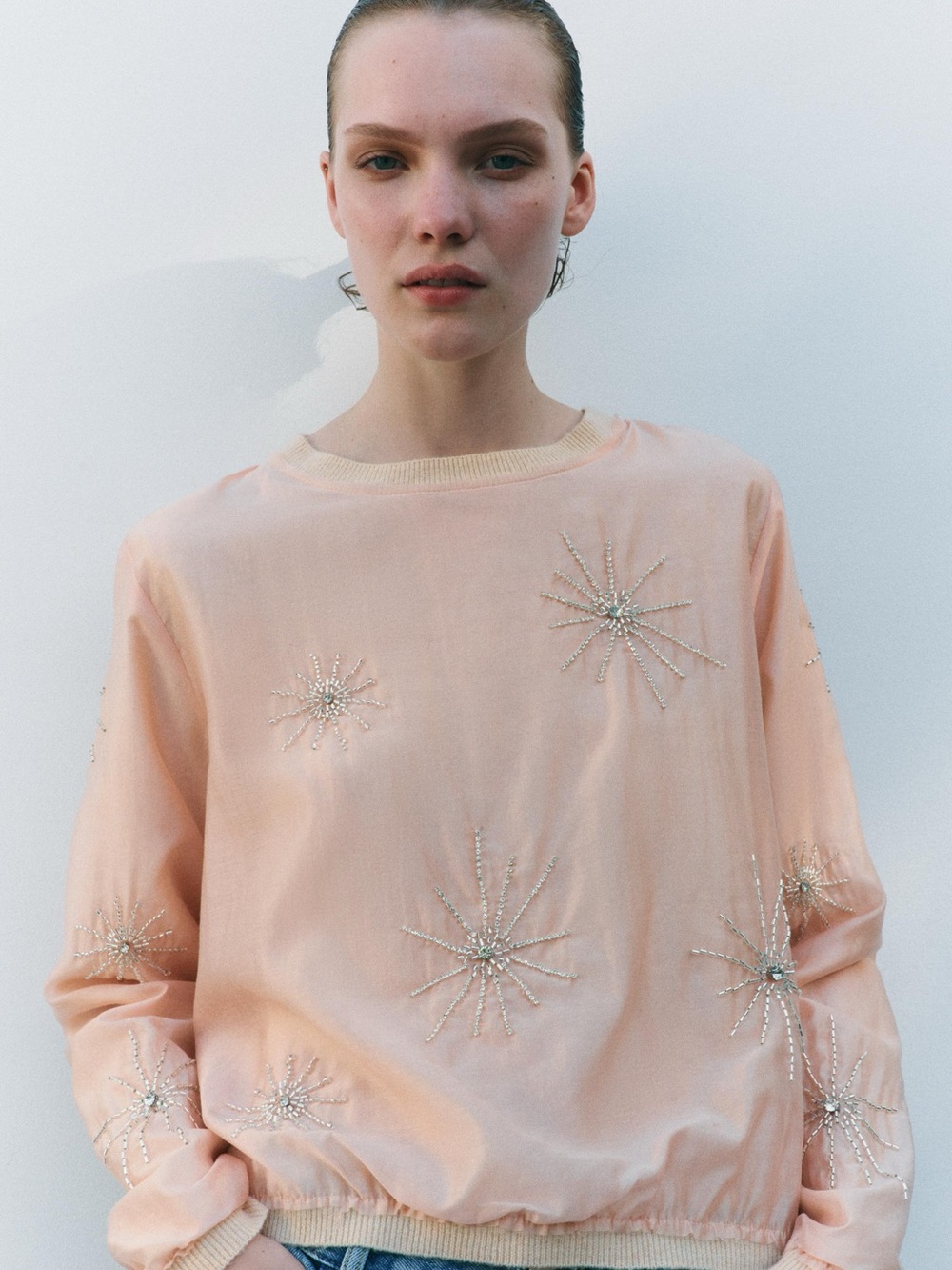 Zara chiffon light weight sweater with appliqué.